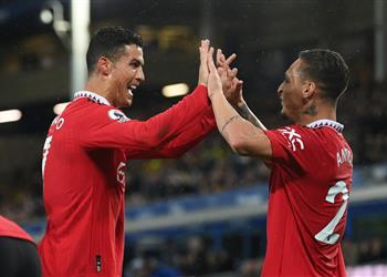 تين هاج يوضح سبب استبعاد كريستيانو رونالدو من قائمة مانشستر يونايتد أمام أستون فيلا