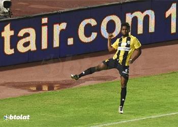 بعد نشر صورة له بقميص الزمالك المقاولون العرب يكشف مصير لويس إدوارد في يناير