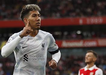 كلوب يؤكد مفاوضات ليفربول لتجديد عقد فيرمينو