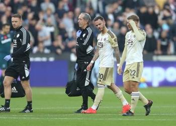 بعد انضمامه لقائمة إنجلترا ماديسون يغادر مباراة ليستر سيتي ووست هام مصاب ا