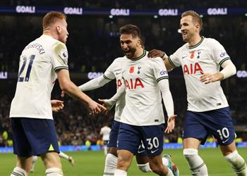 فيديو بينتانكور يقلب الطاولة لـ توتنهام بفوز مثير أمام ليدز والارتقاء للمركز الثالث في الدوري الإنجليزي