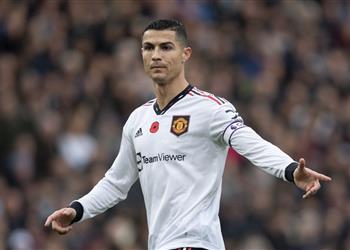 تليجراف مانشستر يونايتد يدرس فسخ عقد رونالدو رد ا على مقابلته النارية