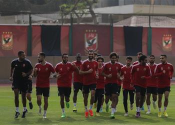 مران الأهلي عودة لاعب الفريق من الإصابة وعبد الحفيظ يجتمع مع كولر