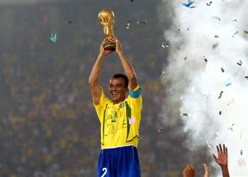 كافو يتوقع بطل كأس العالم قطر 2022 وأفضل لاعب وحارس