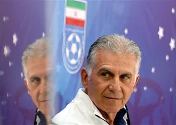 كيروش يرد على قرار علي دائي بمقاطعة مونديال قطر ويراوغ بشأن اتهام إيران بقمع النساء