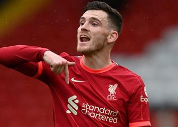 بين محمد صلاح وفان دايك روبرتسون يختار أفضل صفقة أبرمها ليفربول آخر 5 سنوات