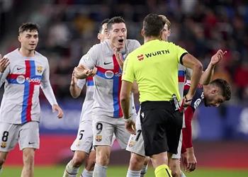 رسمي ا الاتحاد الإسباني يعلن عقوبة ليفاندوفسكي بعد طرده أمام أوساسونا