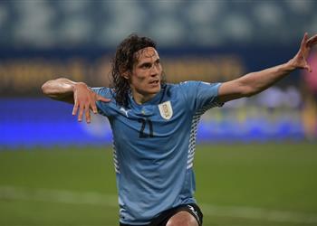 كافاني كرة القدم الحديثة لا تناسبني وسعادتي في الريف وتربية الماشية