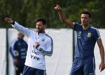 مدرب الأرجنتين يثير القلق قبل بدء كأس العالم هناك لاعبون ليسوا لائقين تمام ا