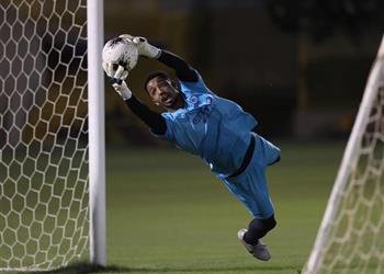 تقارير رينارد ي بقي على حارس مرمى رابع في معسكر السعودية بـ كأس العالم