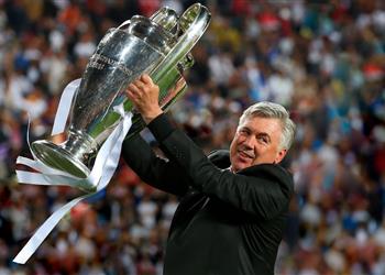 أنشيلوتي يفوز بجائزة جلوب سوكر لأفضل مدرب في العالم 2022