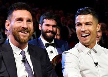 كريستيانو رونالدو ميسي هو السحر يفعل أشياء عظيمة لكرة القدم وأكن له الاحترام