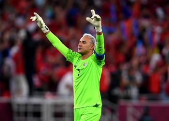 مدرب كوستاريكا يوضح موقف نافاس من خوض مباراة إسبانيا