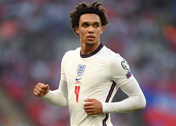 أرنولد إنجلترا قادرة على الفوز بمونديال قطر بنسبة 100