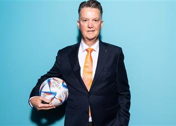 فان جال آمل أن يساهم بعض الحظ في تتويج هولندا بـ كأس العالم