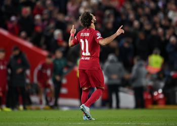 ردود أفعال جماهير ليفربول على أداء محمد صلاح أمام نابولي الأفضل دائم ا