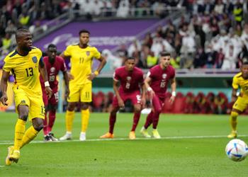 آلان شيرر ونقاد بي بي سي مباراة قطر تحولت إلى حصة تدريبية لـ الإكوادور