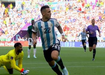 فيديو الفار يلغي 3 أهداف للأرجنتين في الشوط الأول أمام السعودية