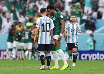 فيديو علي البليهي يستفز ميسي بعد هدف السعودية الثاني أمام الأرجنتين