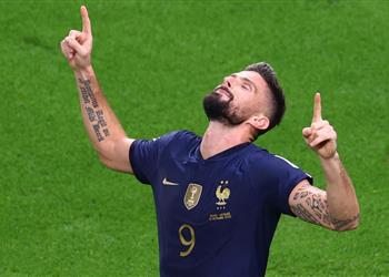 فيديو جيرو يعادل رقم هنري بعد هدفيه في مباراة فرنسا وأستراليا