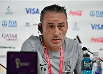 مدرب كوريا الجنوبية يؤكد جاهزية سون لمباراة أوروجواي في كأس العالم