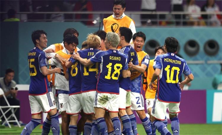 اليابان تفوز على ألمانيا في كأس العالم