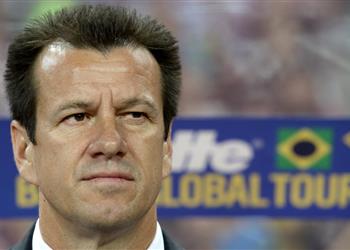 دونجا في حوار لـ بطولات البرازيل تستطيع الوصول لنهائي كأس العالم ونيمار قادر على قيادتنا للتتويج