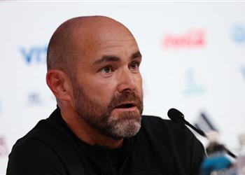 مدرب قطر سنعدل طريقة لعبنا أمام السنغال ونحاول تجاوز مباراة الافتتاح