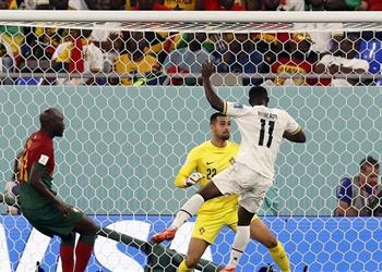 فيديو عثمان بوكاري يسجل هدف غانا الثاني أمام البرتغال في كأس العالم