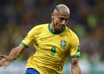 فيديو ريتشارليسون يسجل هدف البرازيل الأول أمام صربيا في كأس العالم