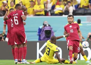 موعد والقنوات الناقلة ومعلق مباراة قطر والسنغال اليوم في كأس العالم قطر 2022