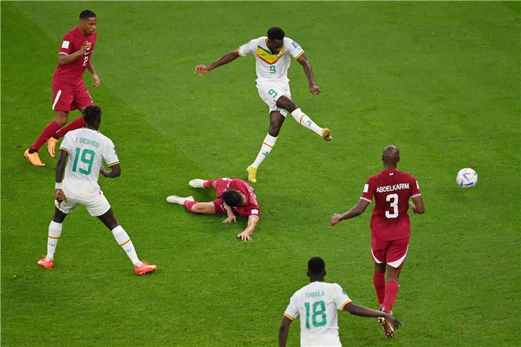 مباراة قطر والسنغال في كأس العالم