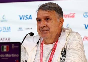 مدرب المكسيك خسارة الأرجنتين أمام السعودية غي رت الأمور وميسي يستطيع إيجاد حل في 5 دقائق