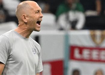 مدرب أمريكا يوجه رسالة إلى إيران بعد التعادل مع إنجلترا مهمتنا لم تنته بعد