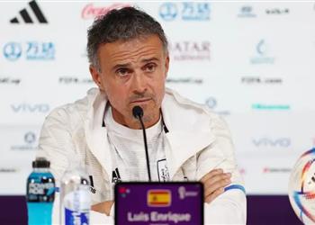 إنريكي قبل مباراة ألمانيا سنواجه أبطال العالم 4 مرات وسنرى من سينقذ القطة من الماء