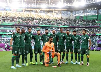 6 لاعبين مهددون بالغياب عن منتخب السعودية حال التأهل لدور الـ16 من كأس العالم