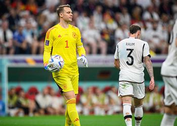 نوير بعد التعادل مع إسبانيا ما زلنا على قيد الحياة ومولر نأمل أن تكون النتائج في صالحنا