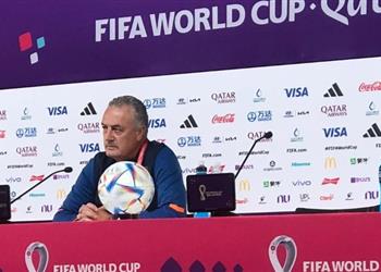 مدرب الإكوادور مباراة السنغال الأصعب في كأس العالم ولكن