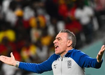 مدرب كوريا الجنوبية يغيب عن مباراة الحسم ضد البرتغال في كأس العالم