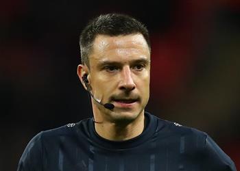 حكم مباراة إنجلترا وويلز في كأس العالم 2022