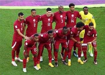 موعد والقنوات الناقلة ومعلق مباراة قطر وهولندا اليوم في كأس العالم 2022
