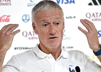 ديشامب يرد على أنباء تعافي بنزيما وعودته لمنتخب فرنسا خلال كأس العالم