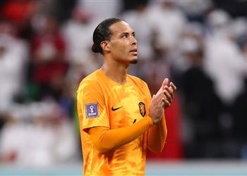فان دايك بعد تأهل هولندا لدور الـ16 الآن ستبدأ بطولة كأس العالم