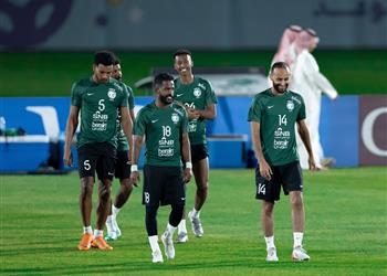 ماذا يدور في عقل رينارد قبل مباراة السعودية والمكسيك بكأس العالم