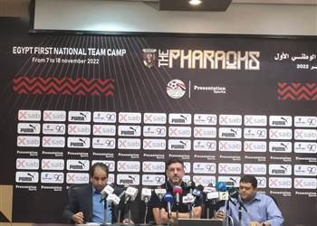 فيتوريا يوضح معايير اختيار محمود علاء وعبد الله جمعة لقائمة منتخب مصر وموعد انضمام محمد صلاح