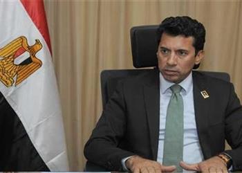 أشرف صبحي يوجه مستشاره للتدخل السريع في حالة لاعب غزل المحلة