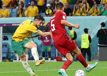 فيديو ماثيو ليكي يسجل هدف أستراليا الأول أمام الدنمارك