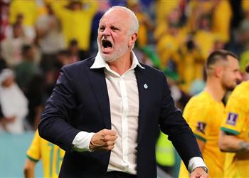 مدرب أستراليا بعد تأهلهم لثمن نهائي المونديال لن نحتفل وفزنا بفضل اعتزال وسائل التواصل