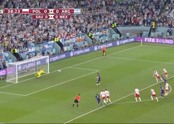 فيديو ميسي يهدر ركلة جزاء في مباراة الأرجنتين وبولندا