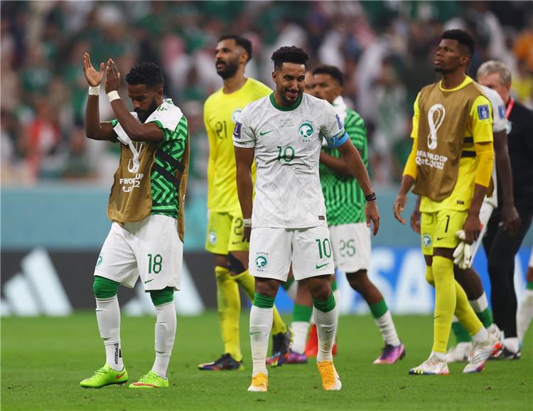 فيديو | سالم الدوسري يسجل هدف السعودية الأول أمام المكسيك